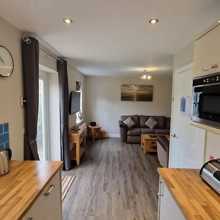 Holiday home 12 Close At The Bay Filey, Sleeps 8, 2 Dogs Welcome For Free Too