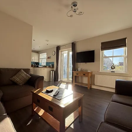 12 Close At The Bay Filey, Sleeps 8, 2 Dogs Welcome For Free Too Σπίτι διακοπών *
