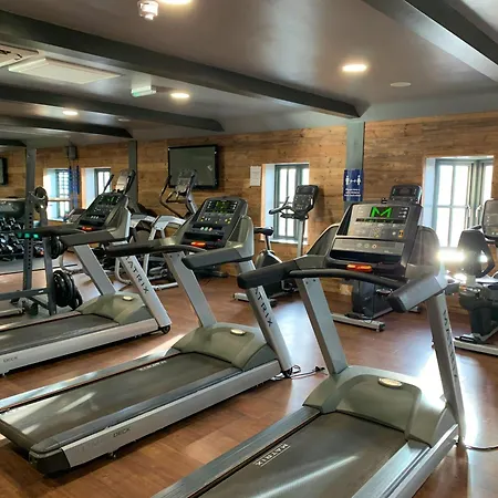 12 Close At The Bay Filey, Sleeps 8, 2 Dogs Welcome For Free Too * Filey